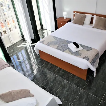 Homestay Sublime Brown Bedroom *