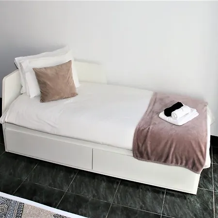 Homestay szállás Sublime Brown Bedroom *